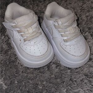 Nike Baby White Air Force 1